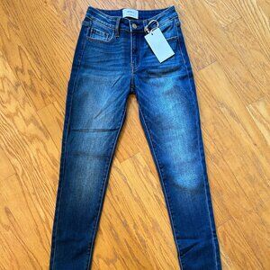 KanCan: Premier Mid Rise Super Skinny Jeans